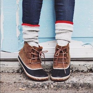 SOREL WOMEN'S OUT 'N ABOUT LEATHER DUCK BOOT